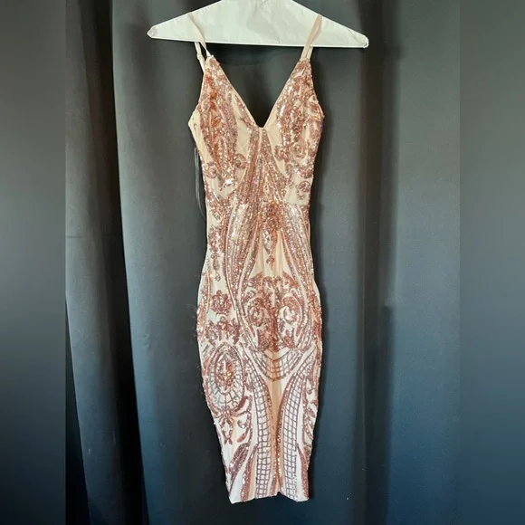 Dresses | Rose Gold Dress Size Xs | Poshmark